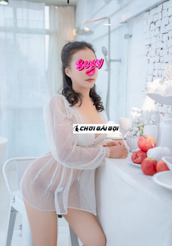 Linh Chi Xinh Gia Sieu Canh Tranh Thoa Man Tinh Duc 9