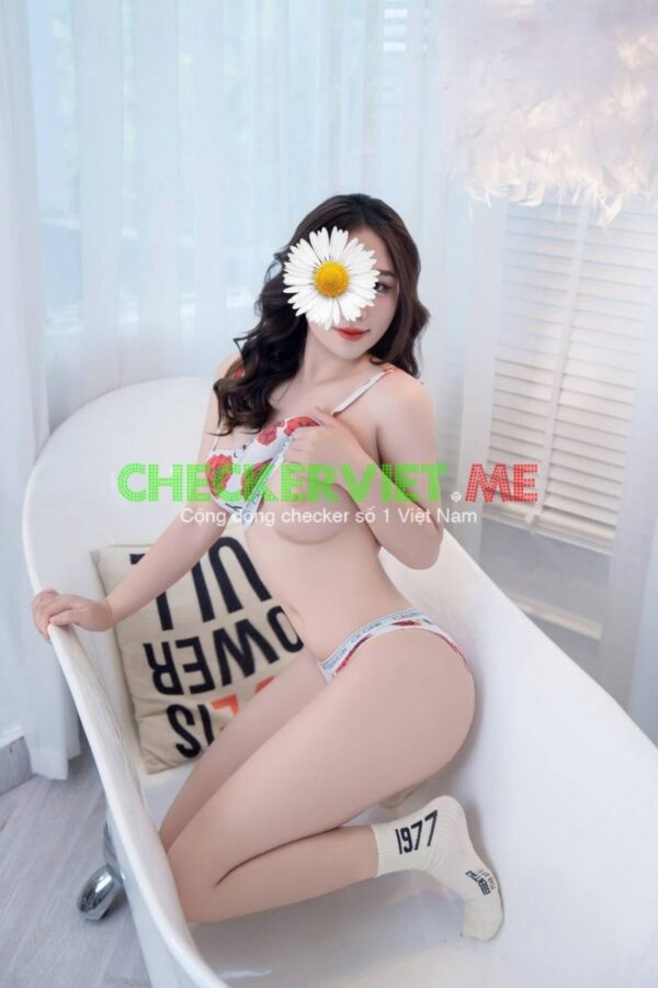 gai goi tra my 9023 em gai 2k4 xinh dam 3